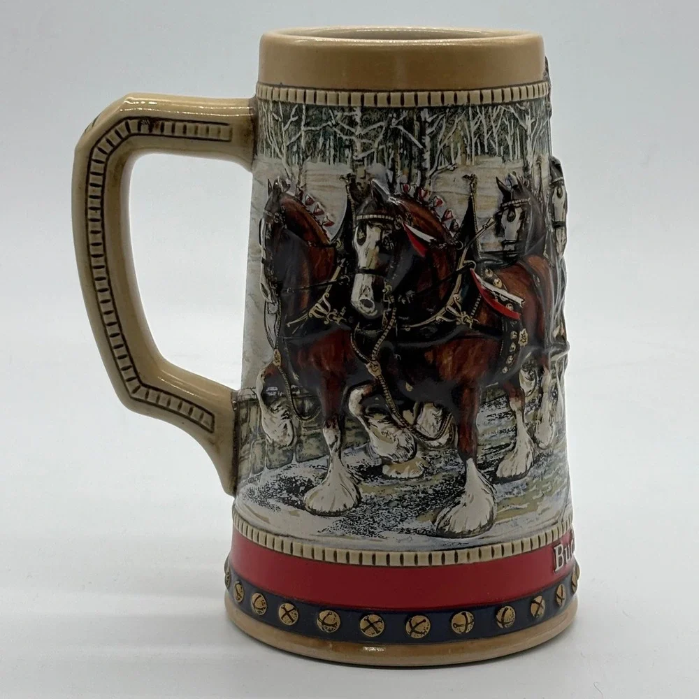 Vintage 1988 Budweiser Clydesdale Holiday Beer Stein Collector Series Brazil